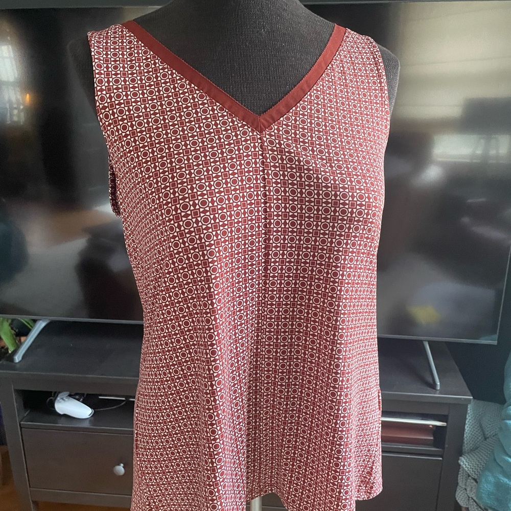 Banana Republic Auburn Sleeveless Blouse